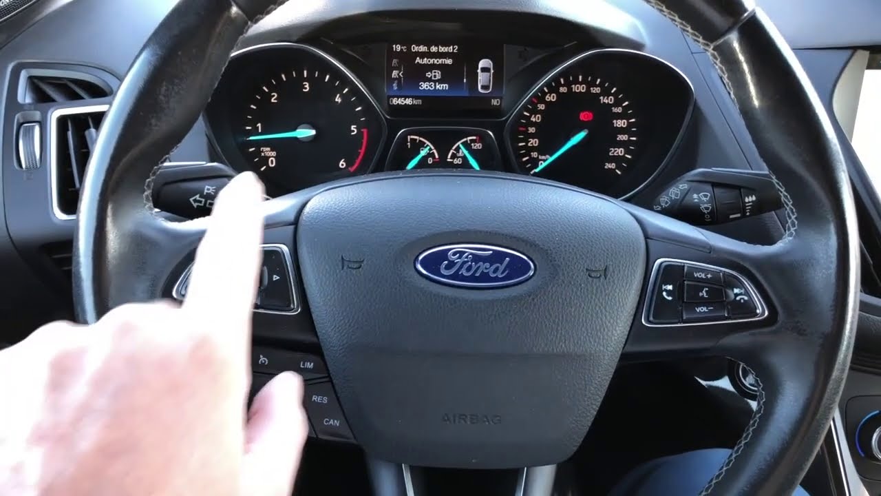 ❌TUTO❌ Comment enlever le voyant pression pneus sur un  Ford Kuga