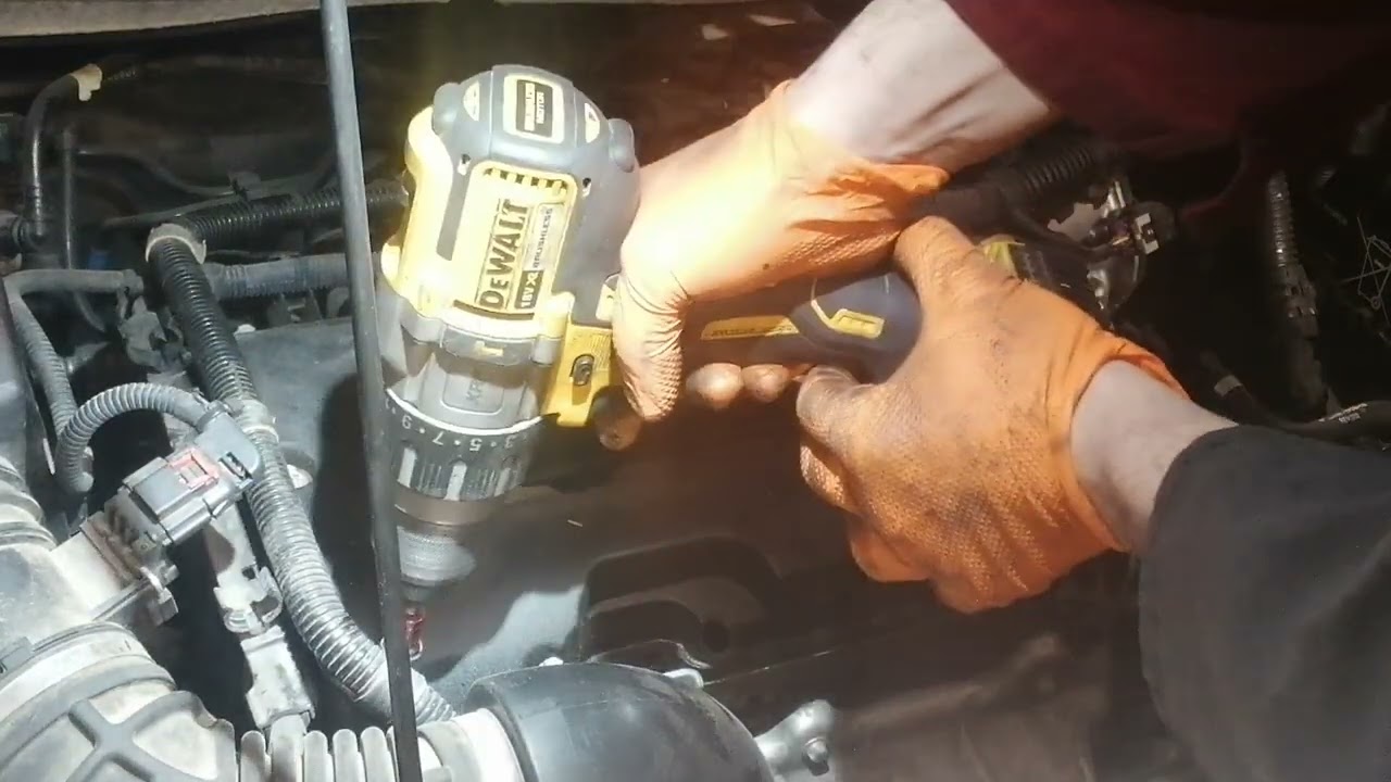 remplacement joint cache culbuteur opel essence